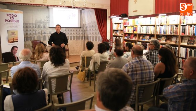 Un momento de la presentación del libro