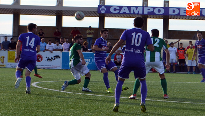 El CD Peñaranda arrancaba tres valiosos puntos al Betis tras vencerlo en casa 2-1