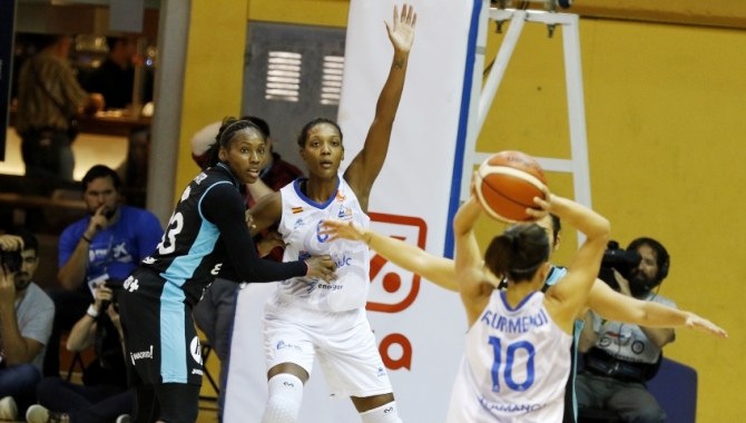 Angel Robinson debutó ante el Estudiantes en su retorno a Avenida