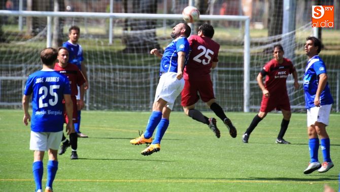 Publistar Borgoña – Music Bar Badillo, del Modesto Charro