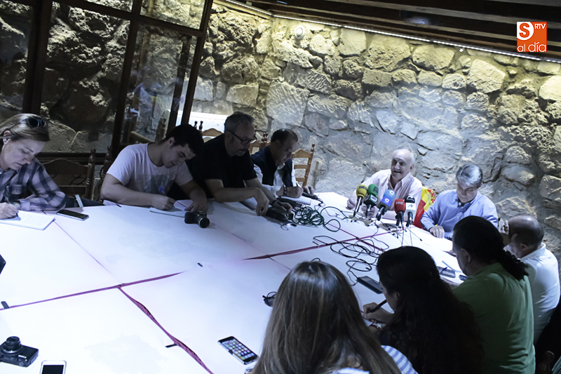 Rueda de prensa de la Asociación Salvar el Archivo de Salamanca. Fotos: Alejandro López