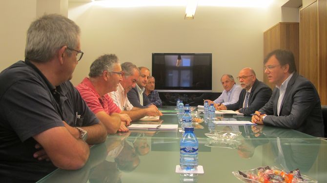Reunión entre la CHD y las organizaciones agrarias para avanzar sobre el Pacto Nacional por el...