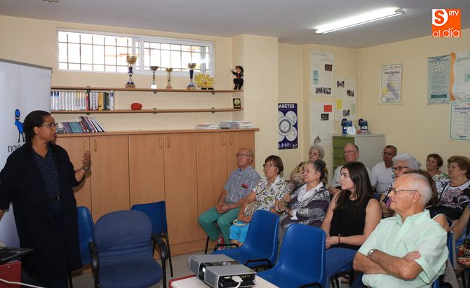 Jornada de concienciación en la Asociación Diabetológica Salmantina. Foto: Alberto Martín
