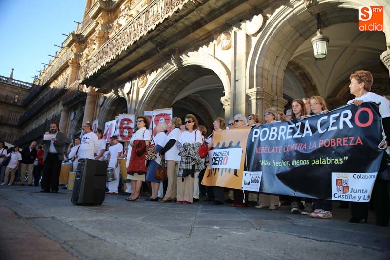 Acto de la Campaña Pobreza Cero en la Plaza Mayor