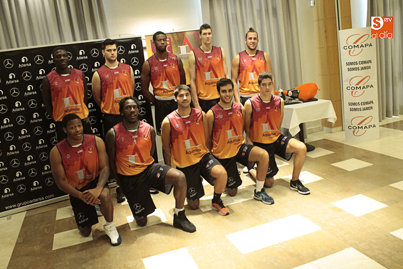 Presentación de la plantilla de Aquimisa Carbajosa / Foto de Alejandro López