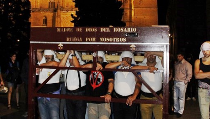 El tercer ensayo preparatorio por las calles del casco antiguo de Salamanca