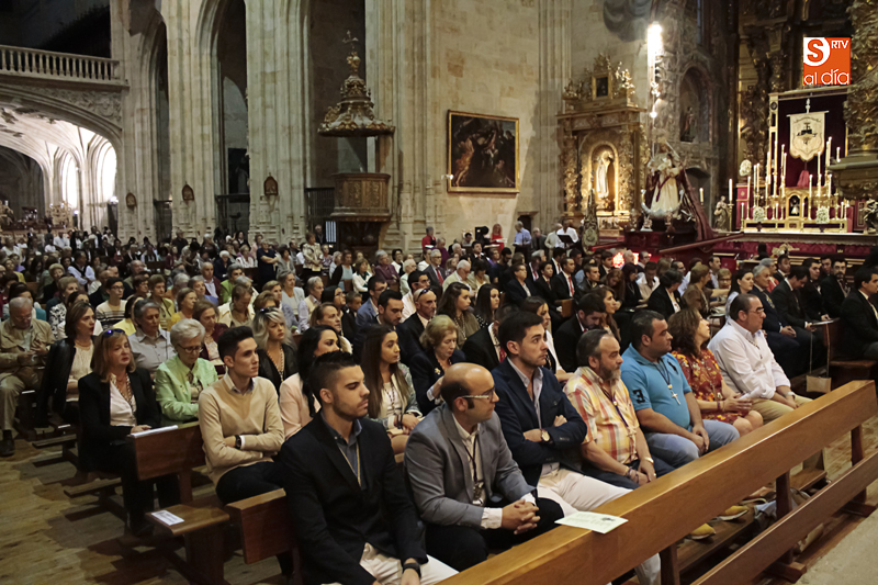 Celebración en la iglesia de San Esteban (Foto de Álex López)