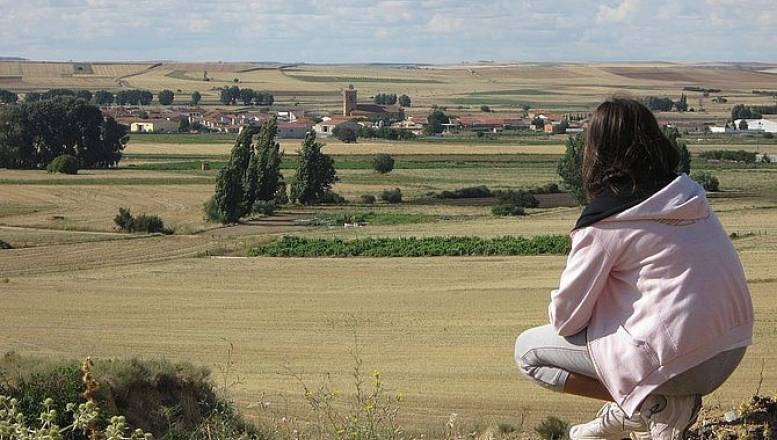 Puente del Pilar con buen tiempo