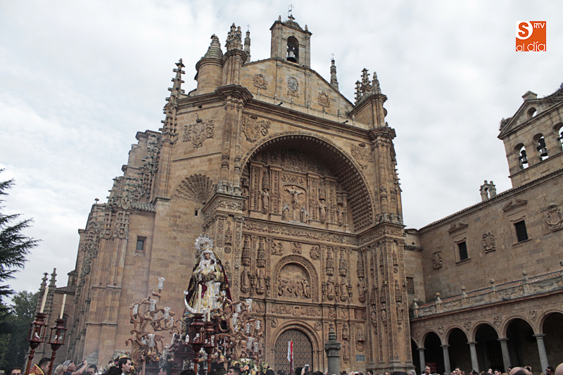 Procesión General del Rosario, en la salida desde San Esteban / Foto de Alejandro López