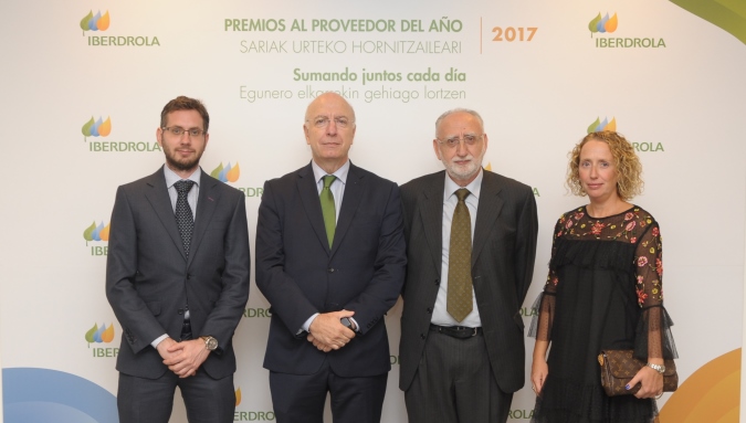 Joaquin Boneta delegado de Iberdrola en CyL con los representantes de Gedelsa