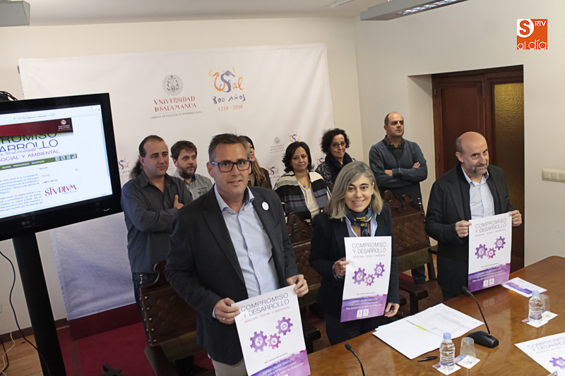 Presentación del curso en el rectorado (Foto de Álex López)