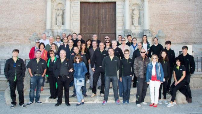 Empleados de las tiendas de Milar Caslesa