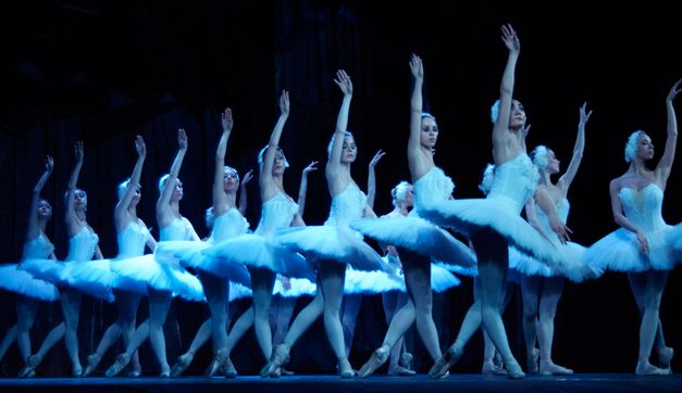 Las estrellas del mítico ballet del Teatro de Bolshói interpretarán el ‘Lago de los Cisnes’...