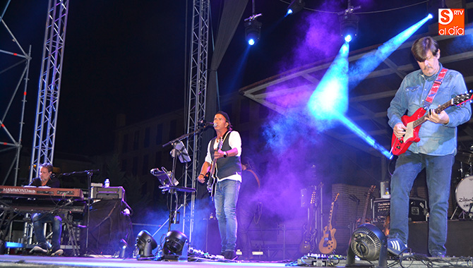 Imagen del concierto de Los Secretos en Peñaranda