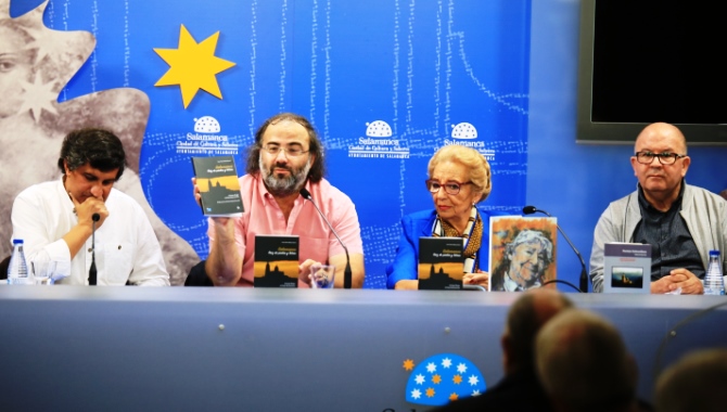 Momento de la presentación en la Sala de la Palabra