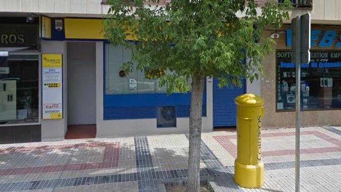 Oficina de Correos en la avenida de París