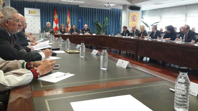  Reunión en la Delegación del Gobierno sobre seguridad a profesionales sanitarios