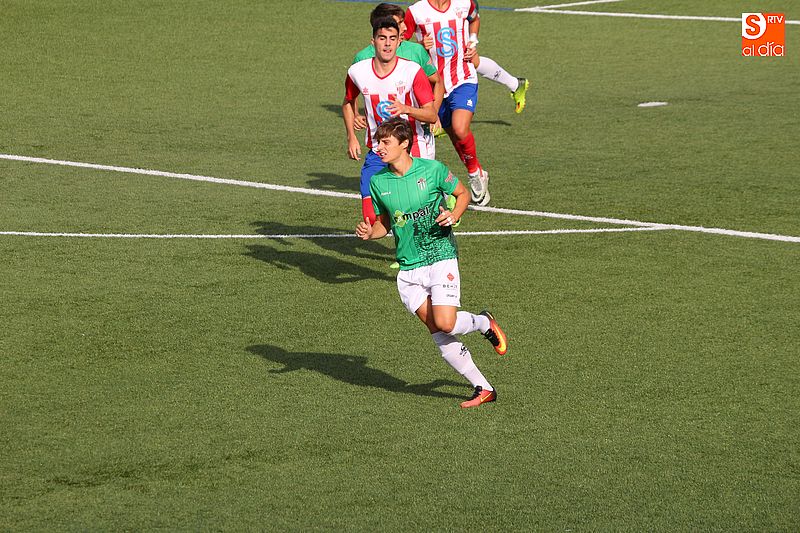 Luque demostró ser uno de los jugadores más activos del Guijuelo frente al Fabril