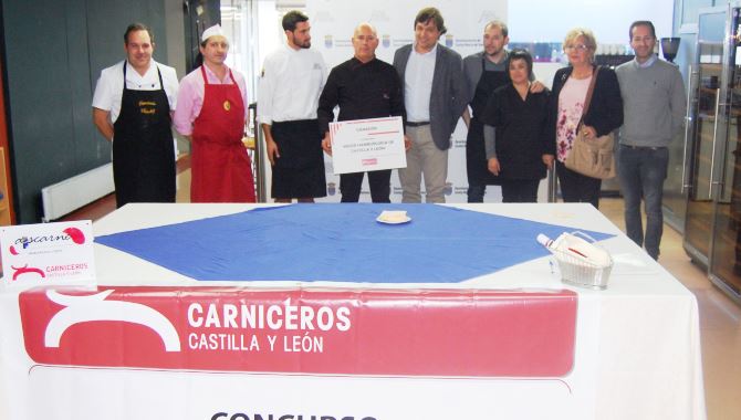 La carnicería Meva y Llorente vence en la V Edición a la mejor hamburguesa de Castilla y León  