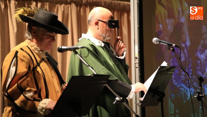 Ateneo Teatro actuó este día festivo en el Casino