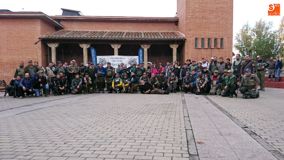 Excelente participación en el concurso de pesca del lucio de Cañas Charras / FOTOS: J. IGNACIO HDEZ.