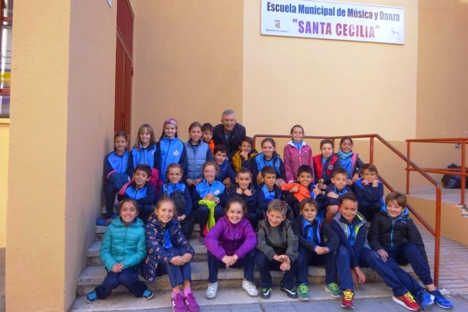 Colegio San Juan Bosco Visita Escuela Municipal de Música y Danza