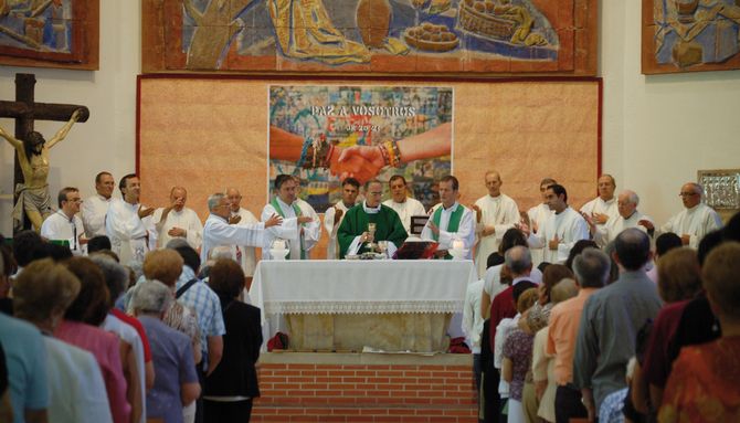 ‘Somos una gran familia contigo’, es el lema del Día de la Iglesia diocesana 