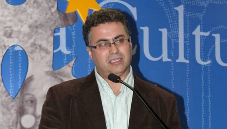 Dedicatoria: A Juan Carlos L. Pinto  