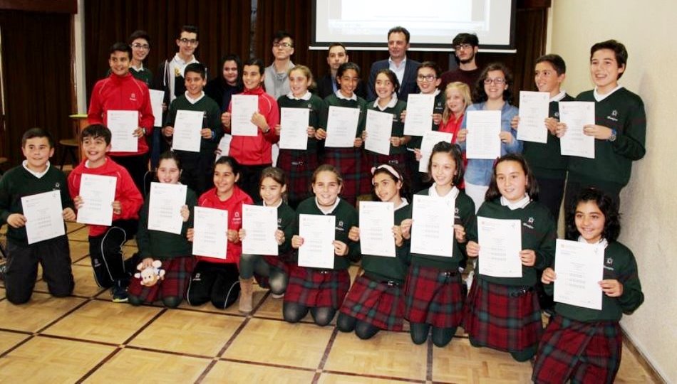 Alumnos de Calasanz con sus títulos de Cambridge English