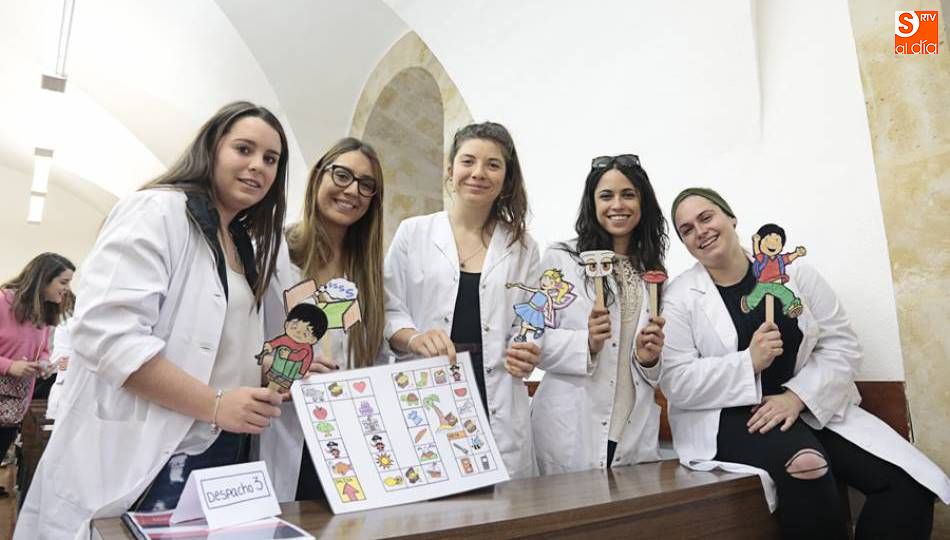 Alumnas de la UPSA en una de sus prácticas