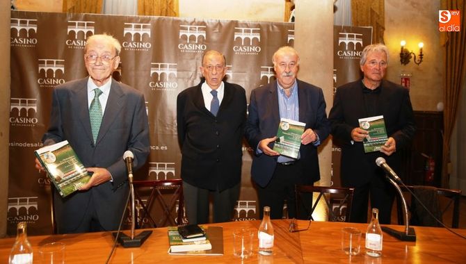 José María Maíllo, Alberto Estella, Vicente del Bosque y Jorge DAlessandro. Fotos: Alberto Martín