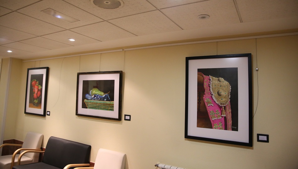 Varias piezas de la muestra, en el Residencial La Vega. Foto: Alberto Martín