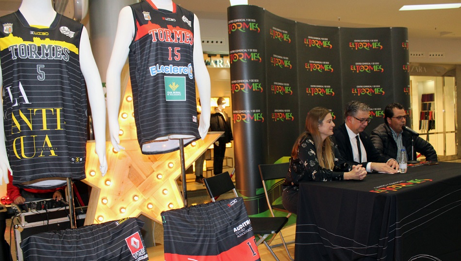 Un instante de la presentación.