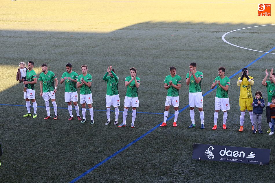 El equipo de Jordi Fabregat espera traerse una victoria de Segovia