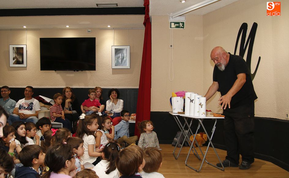 Fernando Saldaña, en una de sus actuaciones en Manolita Café