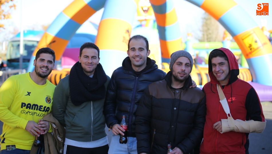Los aficionados del Salmantino vivieron una intensa jornada en la Fan Zone