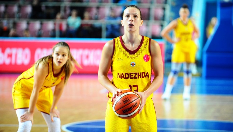 Sandra Ygueravide es una de las mejores jugadoras que tiene el Nadezhda ruso