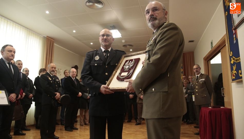 Entrega del reconocimiento a la Policía Local de Salamanca / Foto de Alejandro López