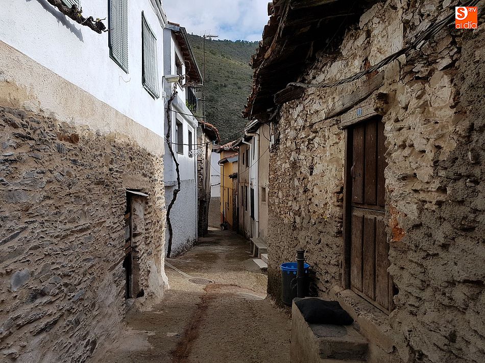 Vista de la antigua calle Salas Pombo de Valero, ahora conocida como Salas, lugar donde te puedes tomar una copa.