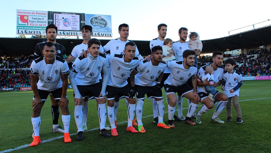 Once inicial del CF Salmantino UDS el pasado domingo en el derbi.