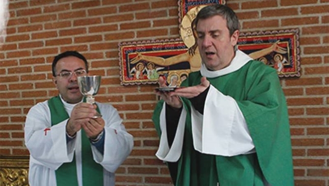 El grupo Fe y Arte está impulsado por los sacerdotes diocesanos Tomás J. Gil y Juan Andrés Martín