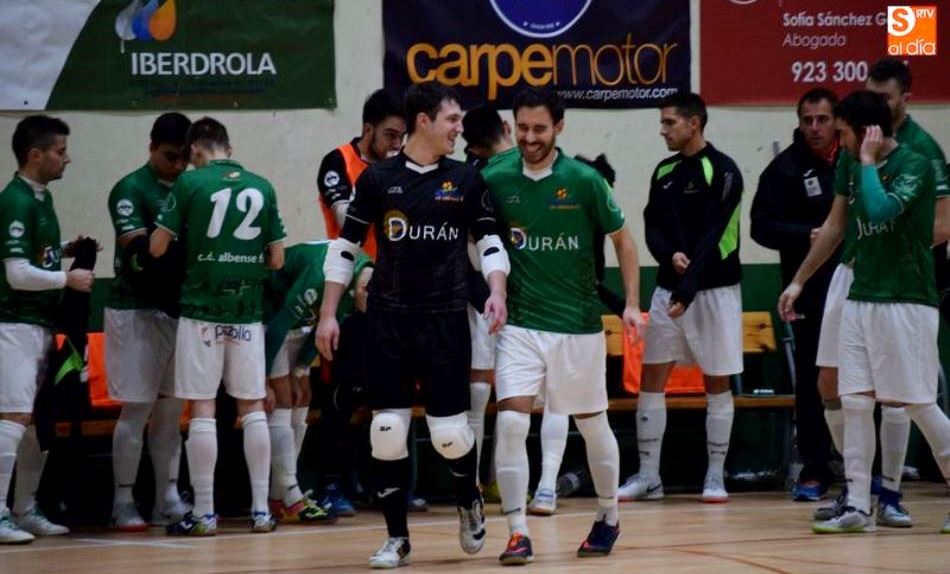 Satisfacción de los jugadores salmantinos por el punto logrado