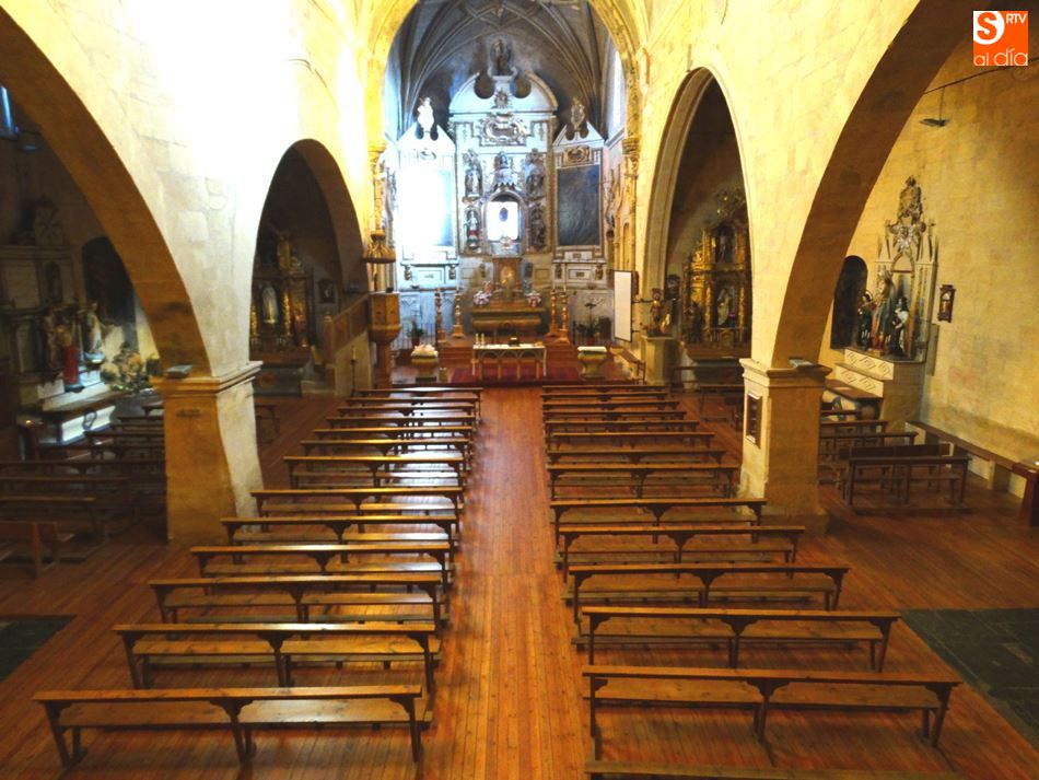 Interior de la iglesia de Babilafuente