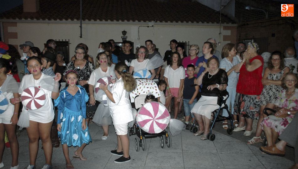 Las fiestas es otro capítulo importante en la actividad de Almendra