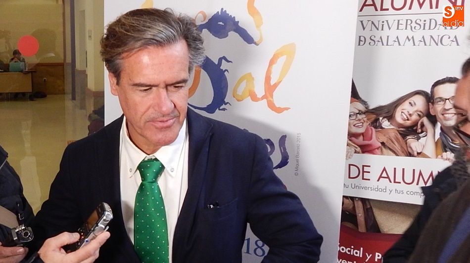 El eurodiputado Juan Fernando López Aguilar en la Facultad de Derecho de Salamanca