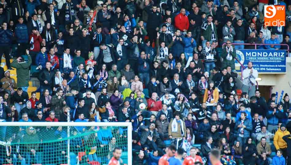 La afición del Salmantino, durante el partido que se vivió el pasado 27 de noviembre ante Unionistas