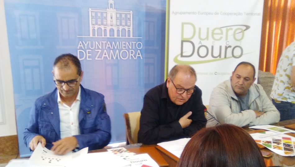 en la presentación de este proyecto estará José Luis Pascual (iz.) / AGRONEWSCASTILLAYLEON