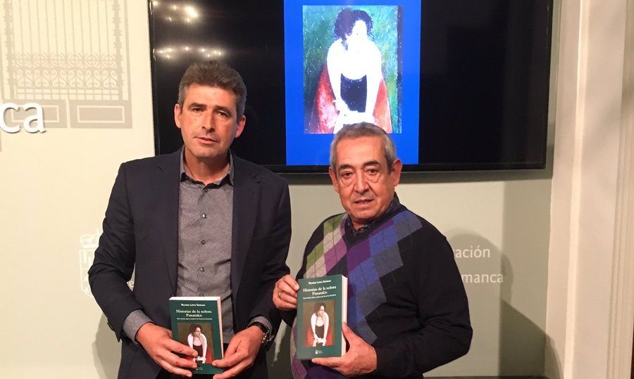 El diputado de Cultura, Julián Barrera y el autor de la novela, Ricardo López