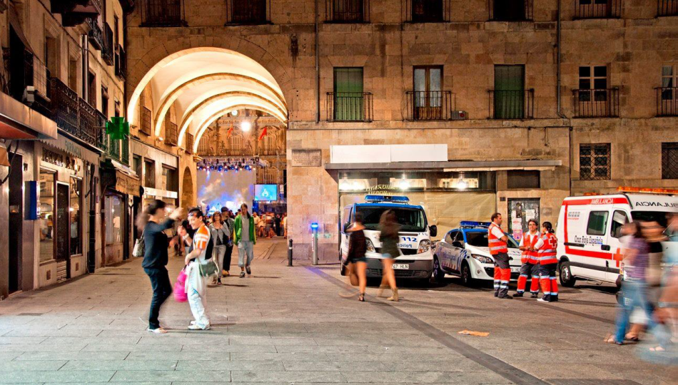 Recomendaciones de Cruz Roja para disfrutar de la Nochevieja Universitaria de forma segura  