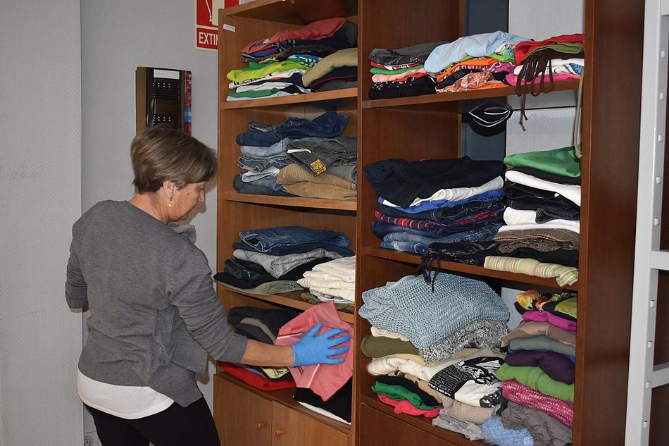 El aumento de voluntarias permite que se amplíe el horario de este servicio muy demandado en invierno. Fotos: Ayto. Guijuelo